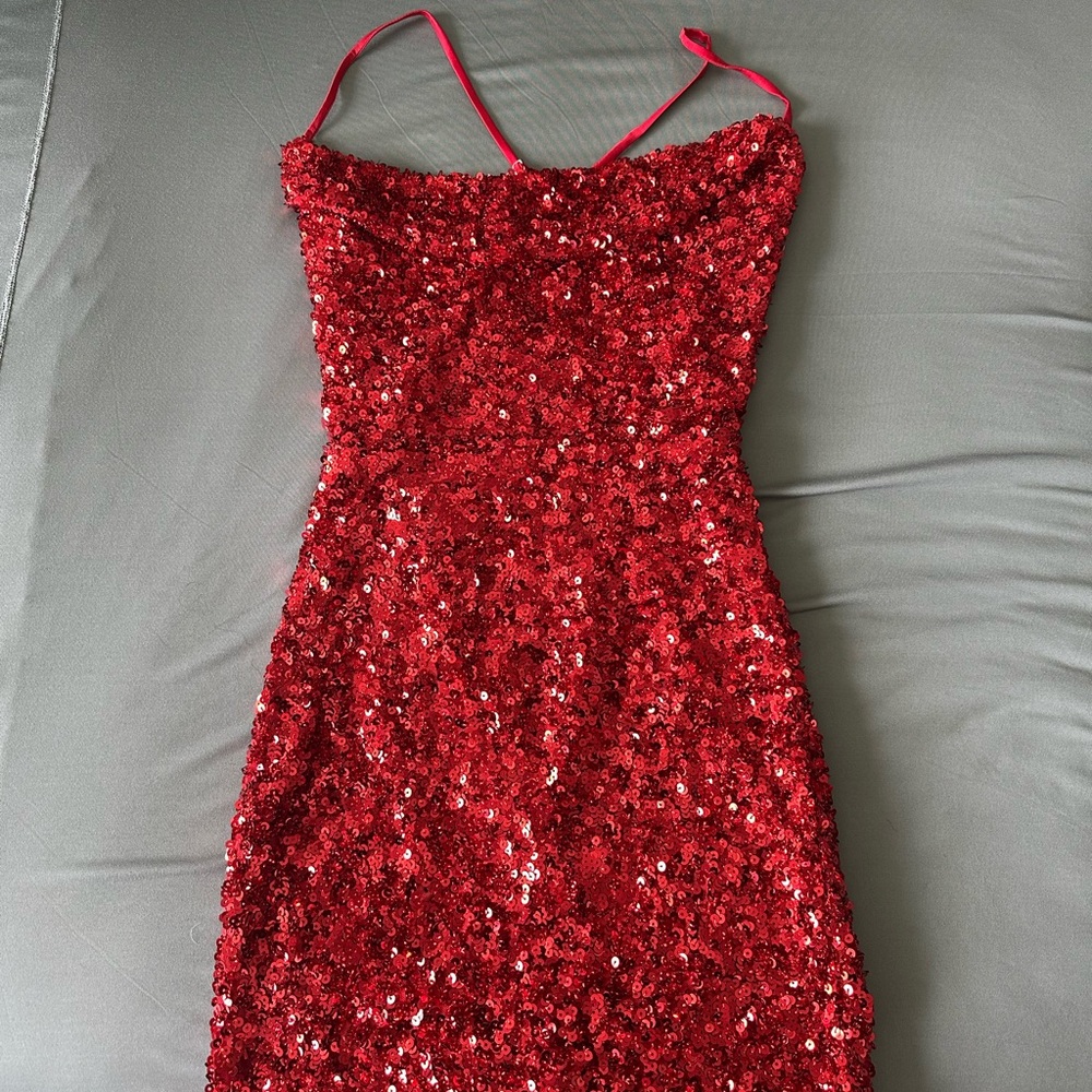 Elegant Red Sequin Mini Dress
